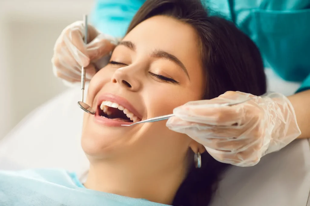 Bölcsességfog húzás – Mit jelent az éber szedáció?